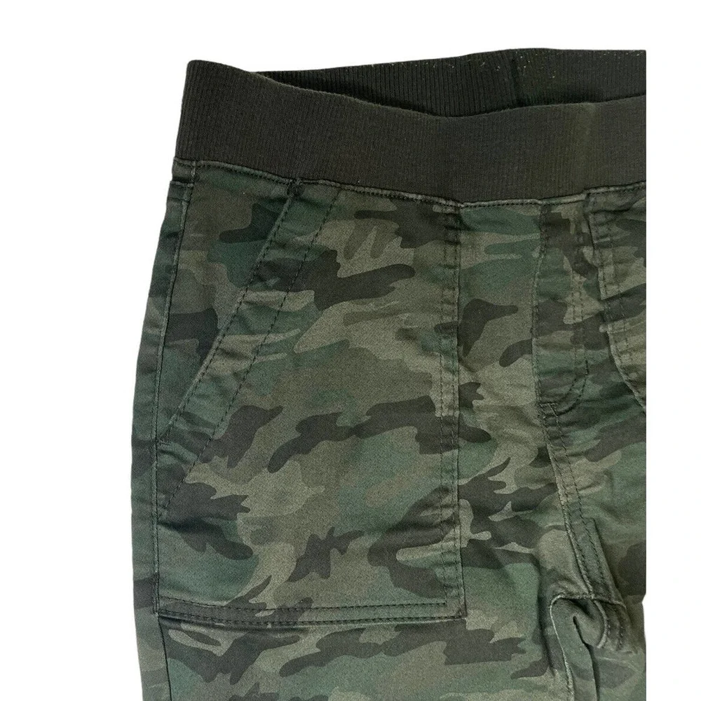 No Boundaries Juniors Green Camo Mid Rise Pull On Skinny Jeggings Pants Sz M 7-9